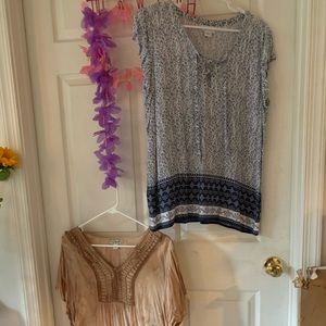 2 women’s large shirts